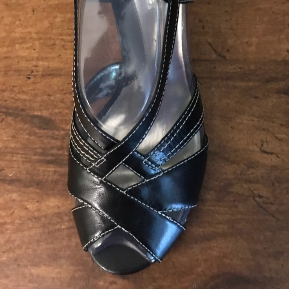 π2xHPπNIB Black Leather Slingback Naturalizer 8M - Picture 4 of 7